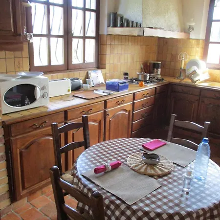 Villa Character House 280 Garden 1500