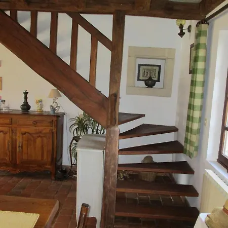 Character House 280 Garden 1500 Beautheil-Saints