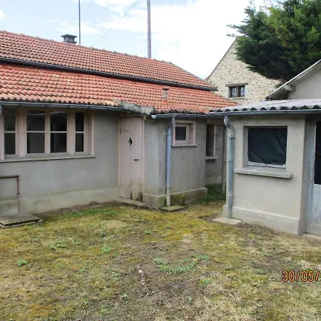 Character House 280 Garden 1500 Villa Beautheil-Saints